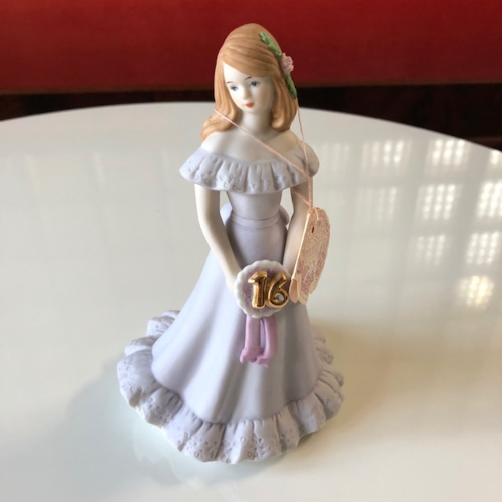 ENESCO GROWING UP BIRTHDAY GIRLS NEW IN BOX 11-16